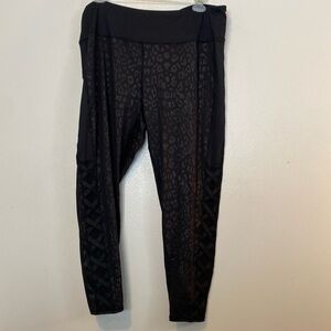 Bebe Sport cheetah black  BURNOUT VELVET LEGGING criss cross side leg 3X